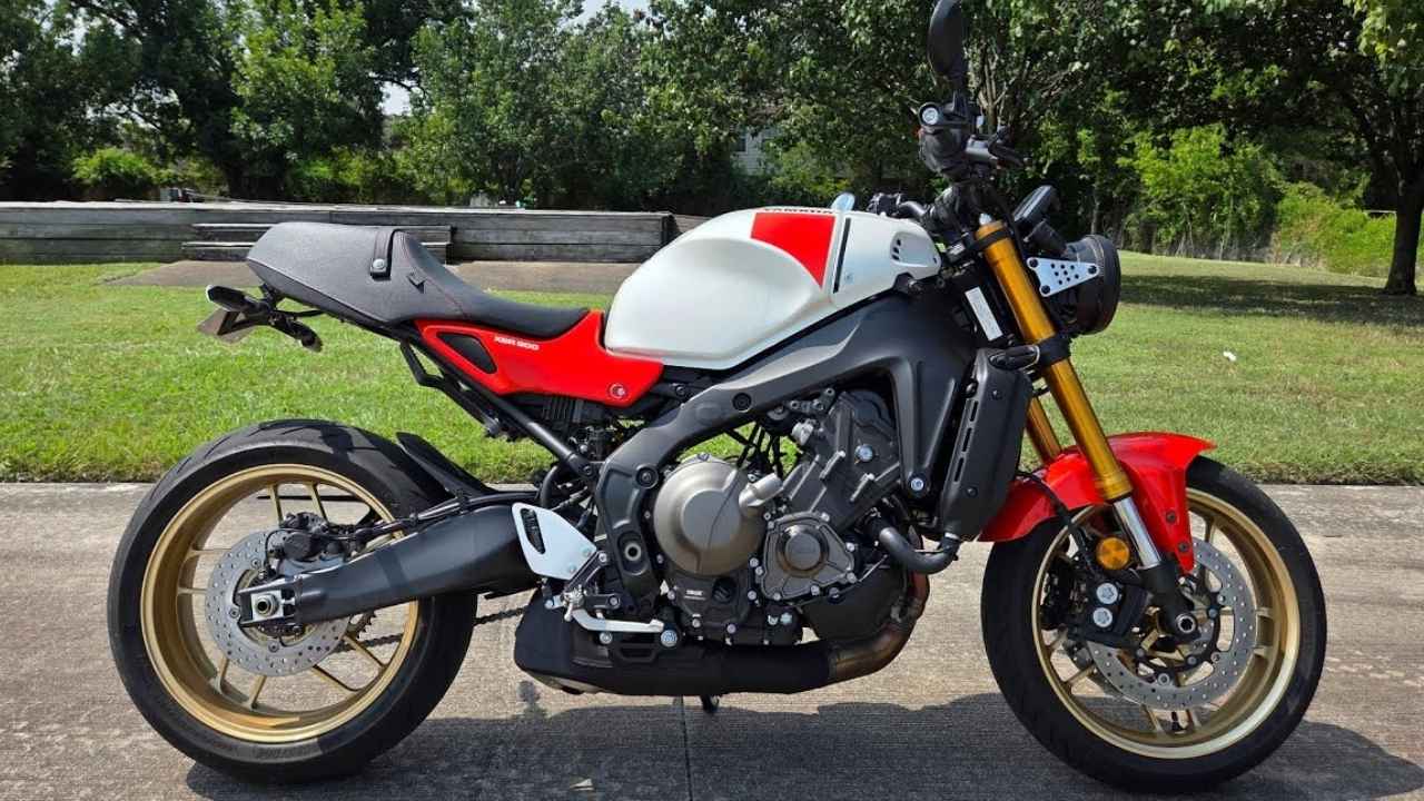 Yamaha XSR 900 2026: moto neo retro con potencia y diseño clásico